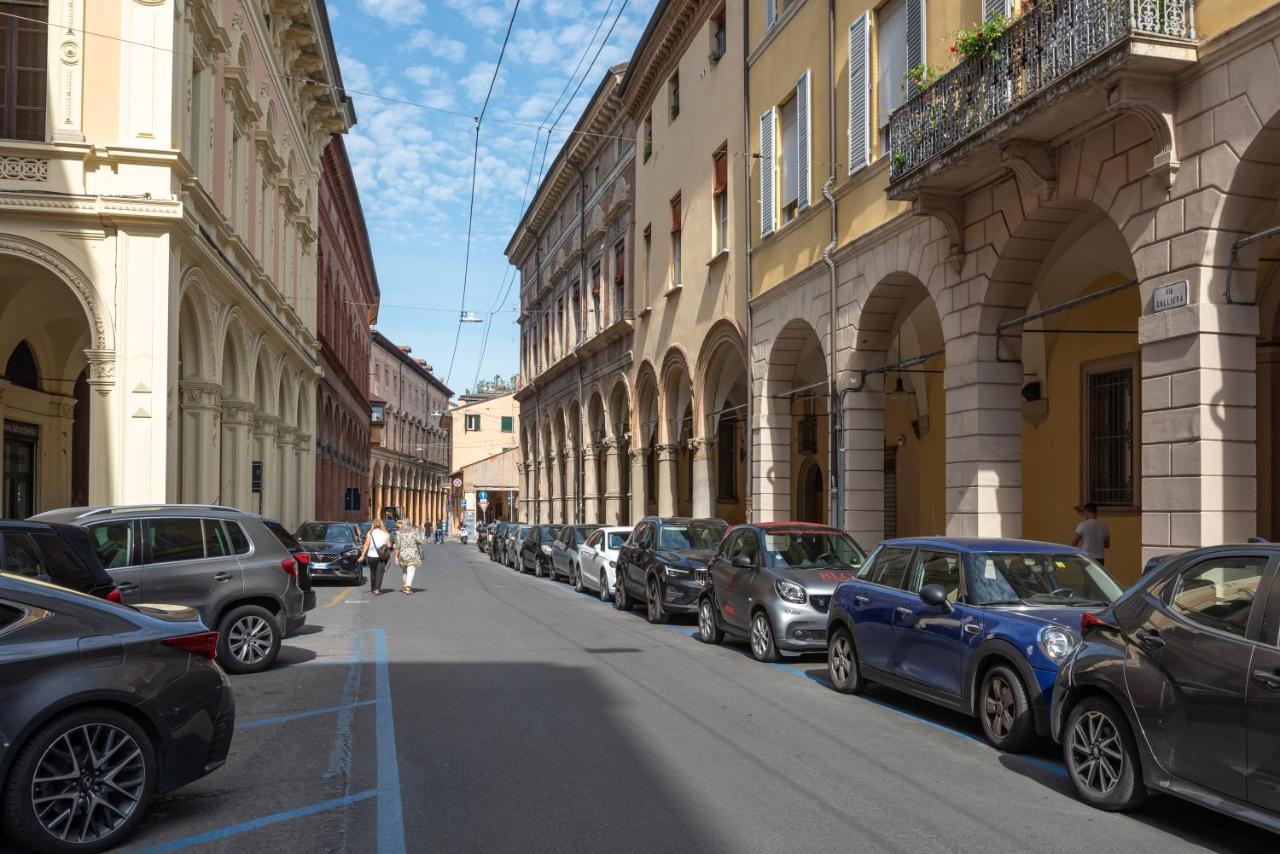 Nel Cuore Di Bologna - Casa Boss Exterior photo